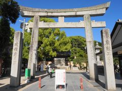 太宰府天満宮は、天神さま（菅原道真公）をお祀りする神社です。 