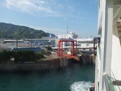 出港からおよそ４０分で千葉県の金谷港に到着。