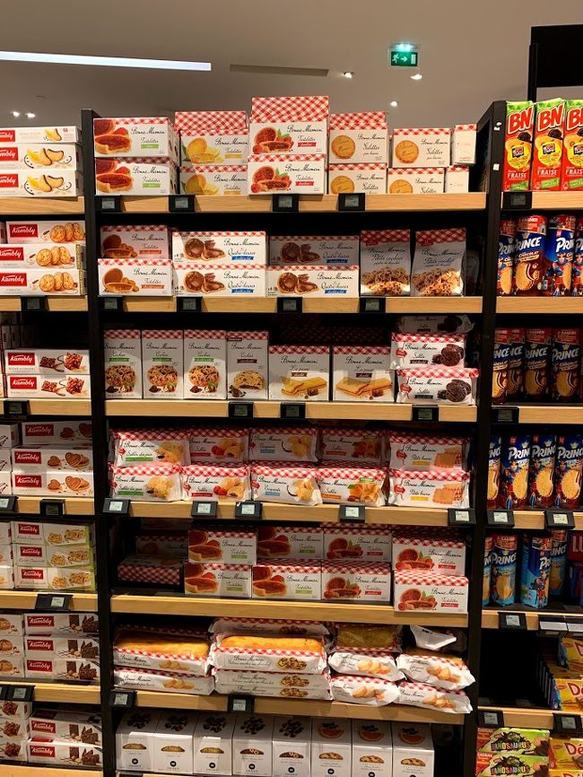 お土産のお菓子も購入しました。