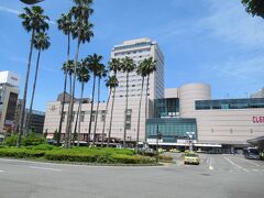 ５月１５日午後１時前。
ＪＲ徳島駅前。
