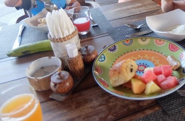 フルーツ甘くて美味しいです。南国のフルーツは甘い気がします。