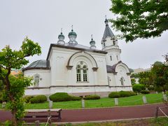 函館ハリストス正教会

日本では数少ないロシア正教の教会。拝観料はキチンと200円取られた

やはり内部は撮影禁止だが東京のニコライ堂の方が立派だった


