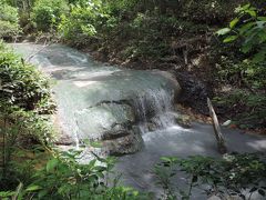 大湯沼川天然足湯