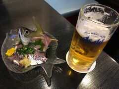 歩き疲れてきたので、「魚ごころ季魚喜人（きときと）渚店」で晩酌♪

まずは、さっきまで水槽で泳いでいたアジの姿づくり！
うまーいぃ（^▽^）