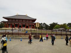 こんかい復興なった興福寺 中金堂です。すばらしい。新しい。