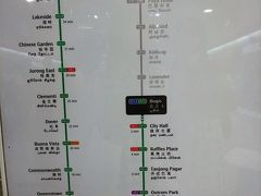 MRTグリーンラインでティオンバルを目指します。