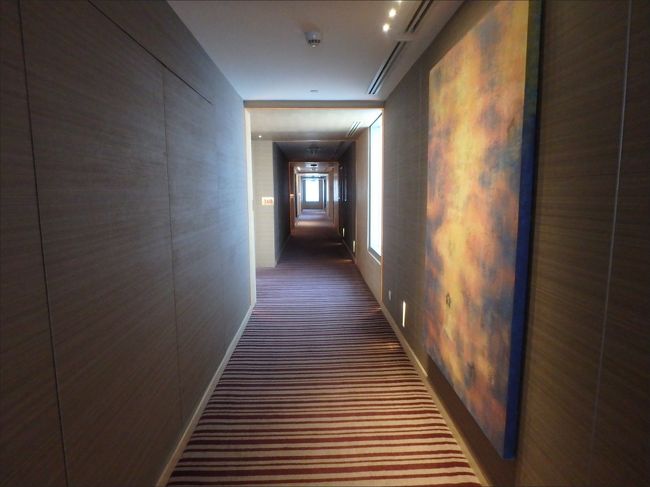 7:35 AM<br /><br />朝食をいただきに、11階ラウンジへ向かいましょう～。