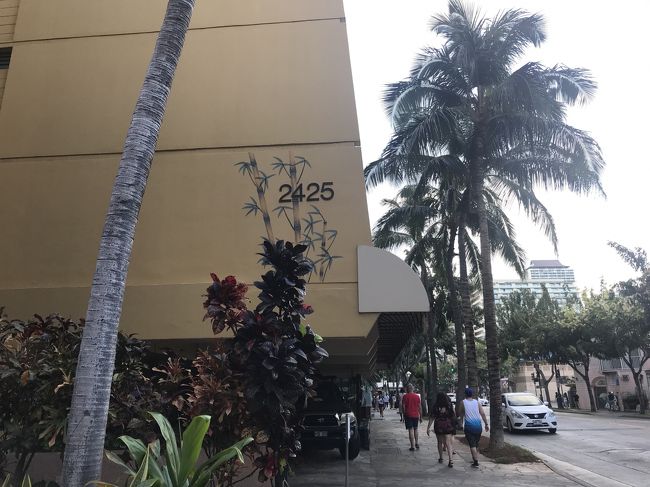 ホテルで少し休憩。<br /><br />さぁお土産と夕食ゲットのため<br />ショッピングへ。<br /><br />あー時間が経つのは本当に早いです。