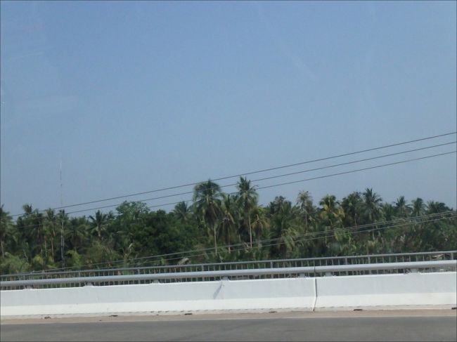 そしてさらにまた<br /><br />そこから走ること15分ほどで。。