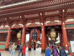 暮れから新年にかけて都内浅草、上野周辺、そしてディズニーリゾート滞在のパターンが多く、電車で移動すると言うパターンが多かったです。