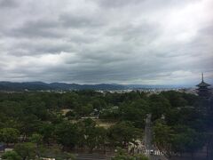 少し移動して奈良県庁へ。