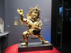 眩し過ぎる14～15世紀のチベットの大黒様。
大黒様は、ヒンズー教のシバ神に由来しているそうです。