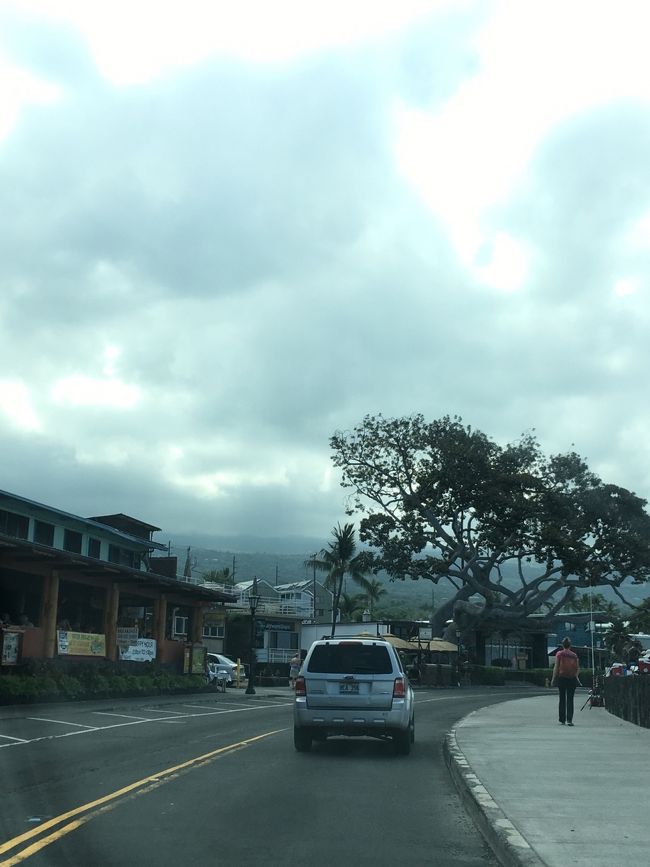 ローカルな雰囲気です。周辺にはモールもいくつかあるので、ばら撒きのお土産やアメリカの日用品が買えて満足。