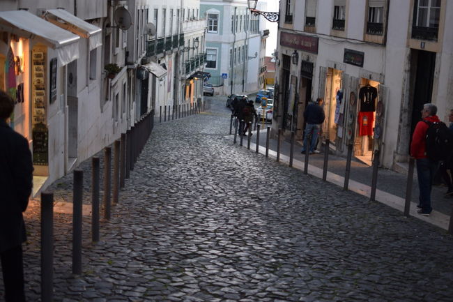 リスボンも坂、また坂・・・・