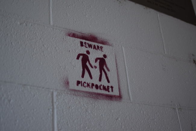 ここは本当に観光地。　<br />スリにご用心！