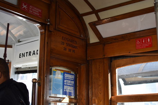 前から乗って後ろから下りる