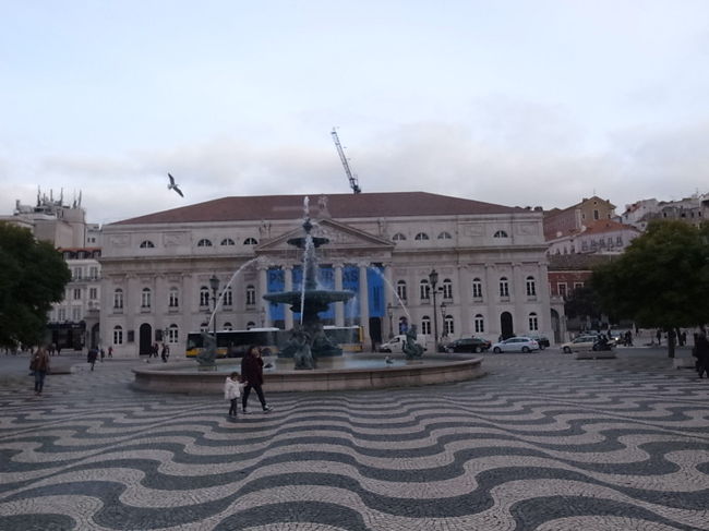 本日どんより曇り空<br />