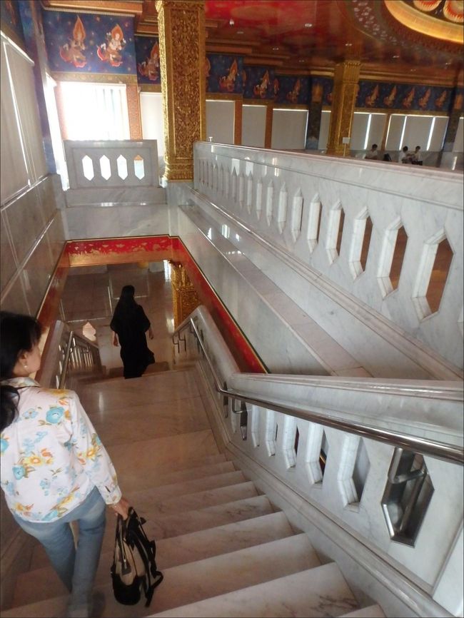 名残惜しいですが、<br /><br />美しい天井画の宇宙を目に焼き付けて<br /><br />まだ先の予定があるため、ここはこれにて・・