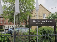 宿泊しているホテルから歩いて、夕食をいただきに来ました。

こちらは、Romantik Hotel am Brühl 
歩いて５分くらい離れた場所にあります。