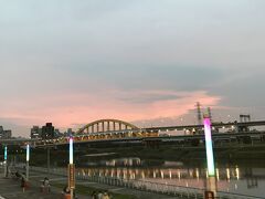 彩虹橋
夕焼けがきれいです。
