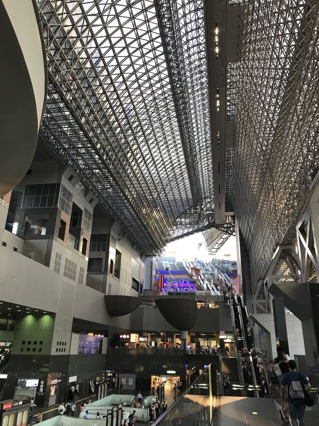 わたしだけ伊勢丹へ買い物に行きます。