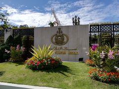 会いに行ける国王 ブルネイ ラマダン明け祭りで 煌びやかな王宮で無料ビュッフェ バンダルスリブガワン ブルネイ の旅行記 ブログ By Azさん フォートラベル 会いに行ける国王 ブルネイ ラマダン明け祭りで 煌びやかな王宮で無料ビュッフェ バンダルスリブガワン ブルネイ の旅行記 ブログ By Azさん フォートラベル