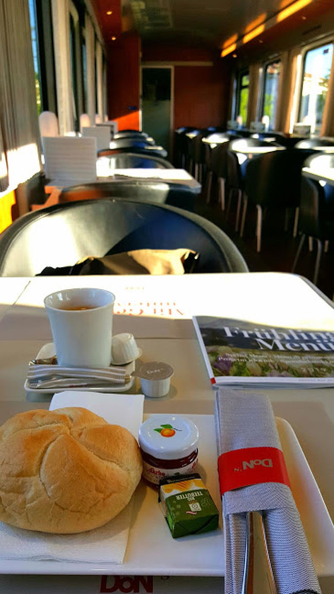 １等車 鉄道の旅 イタリア ピサからドイツ ミュンヘンへ ピサ イタリア の旅行記 ブログ By Mezzanaさん フォートラベル