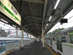 西日暮里駅へ。