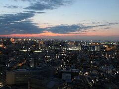 5:30  目が覚めました。本日は晴れるようです。