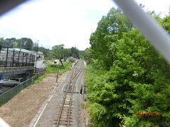 北杜八ヶ岳公園線を八ヶ岳倶楽部から甲斐大泉駅まで歩くと
随分かかりました。
約40分です。
最後はピクニックバスに乗ればよかった。
