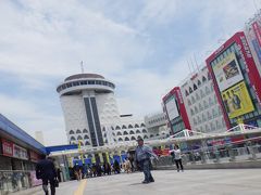 柏駅東口前のデッキから