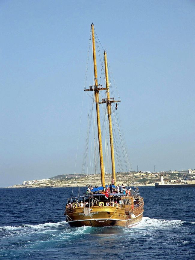 今度は帆船とデッドヒートです。バレッタまでに抜けるでしょうか？