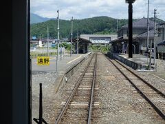 遠野駅に着きました。