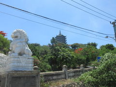 レディブッダのあるリンウン寺

暑いから、降りずに、リンウン寺もレディブッダもこれで観光した気分です。