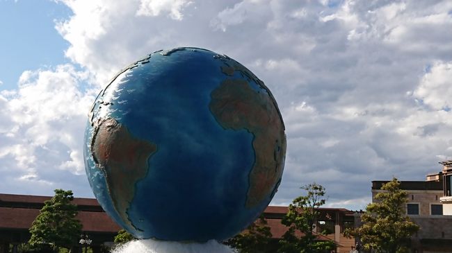 夢の国ディズニーは、何回行ってもいいですね。<br />雨ならではの楽しみ方もありますが、アトラクション好きのうちの家族には晴れのほうがいいですね。<br />