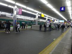 野江駅の次の駅が、ＪＲ線との接続駅である京橋駅。
淀屋橋行きの優等列車と接続。