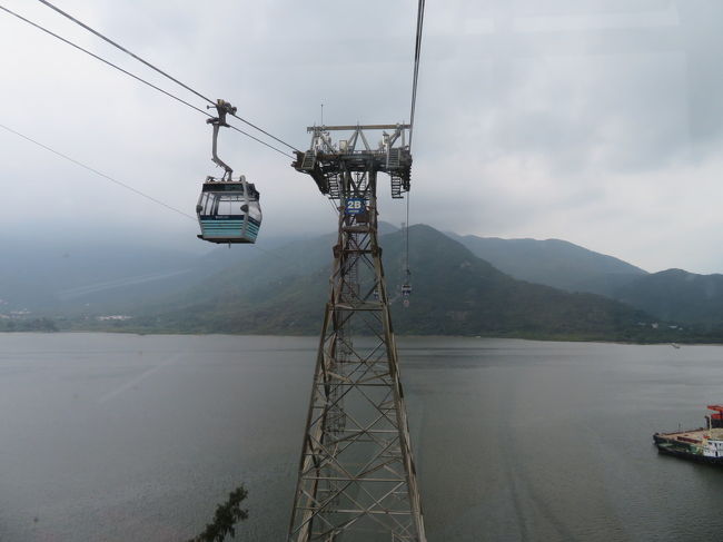 風も強く、娘は真っ青。エチケット袋片手に苦しそうです。<br />でも、全然到着しない(´д｀|||)