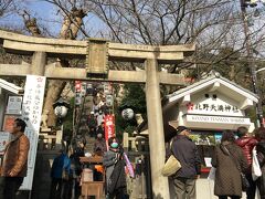 北野天満神社へ。お正月で大賑わい。