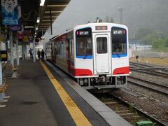 それでは三陸鉄道リアス線に乗り込もう。
宮古の先、終点の久慈駅まで行く便だが、終点まで行く時間はない。