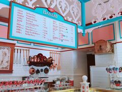 暑いので休憩がてら店をのぞき見