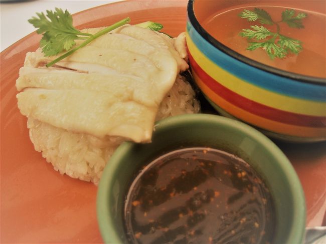 量は多くないので、安心して残さずに美味しく食べることができる<br /><br /><br />店員さんは、日本人に親切でとても感じ良し<br /><br /><br />