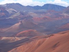 ここに登るまでの道が、落ちてしまわないか、心配なぐらい、
ラインがギリギリ。
雄大だな