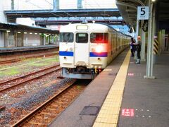 帰りも門司で乗り換えて関門トンネルから下関へ・・・

JRの電車もレトロ。