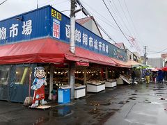 現在８時半過ぎ。まだそんなに観光客もいないですね。