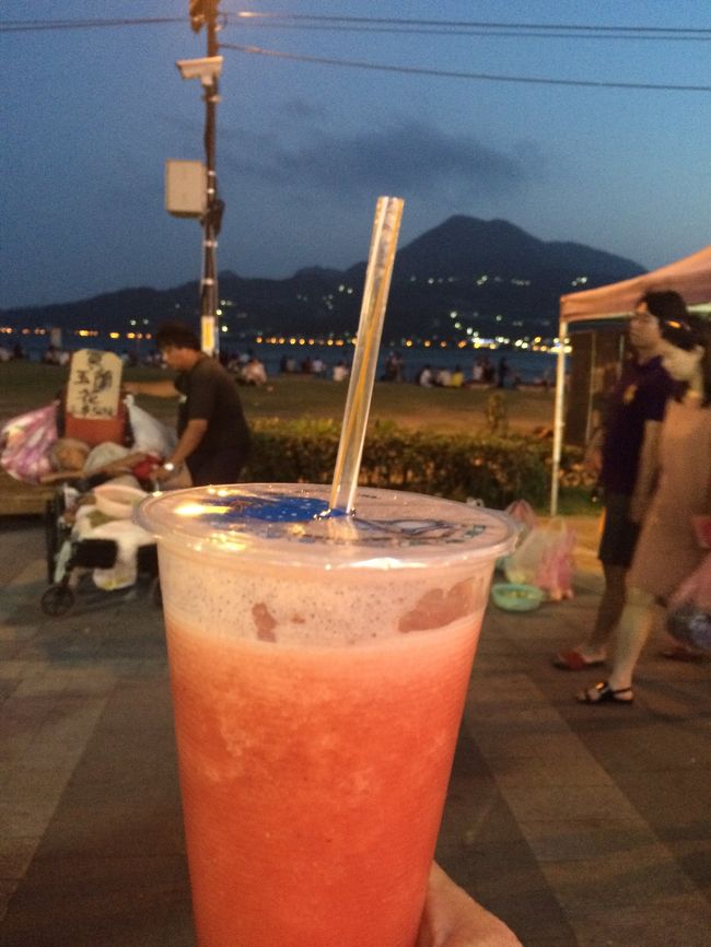 淡水で夕焼け見ながらスイカジュース