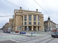 コメンスキー大学。チェコスロバキア独立の翌年(1919年)に創設された、スロバキア最古の大学。