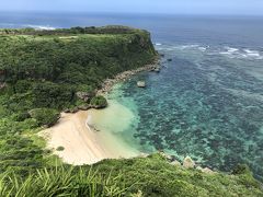 下の展望台からの眺め。

絶景に心奪われます。晴れてなければこの美しさは見られないわけで、お天道様に感謝です。