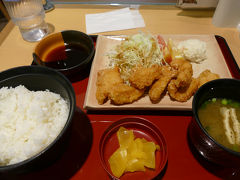 「ジョイフル 奄美空港店」で昼食にとり天定食