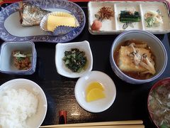 さて。
旅行５日目、「う～に～」さん連泊２日目の朝食ももちろん完食(^^ゞ