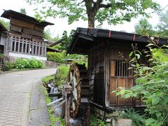 駐車場から中山道を北向（南木曾駅方向）へ歩きます。